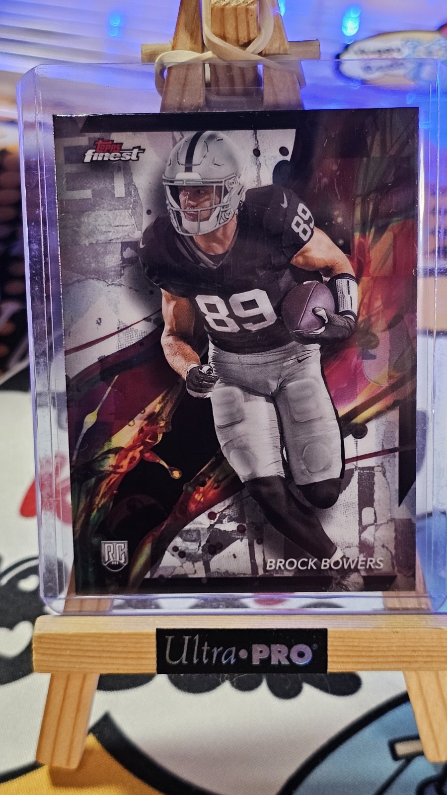 2024 Topps Finest - Common Brock Bowers #82 (RC)