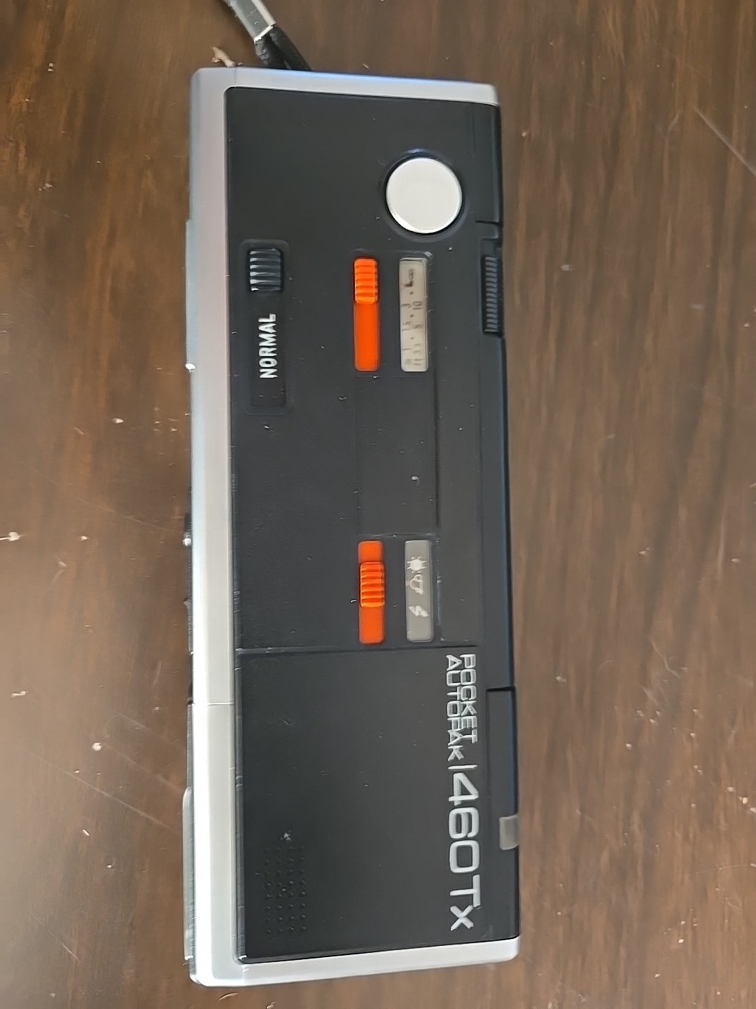 Minolta Pocket Autopak 460Tx Telephoto, 110 Film, Camera untested with case