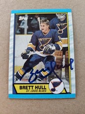 1989-90 Topps - Brett Hull #186 Hand Signed Card Good Condition NO COA