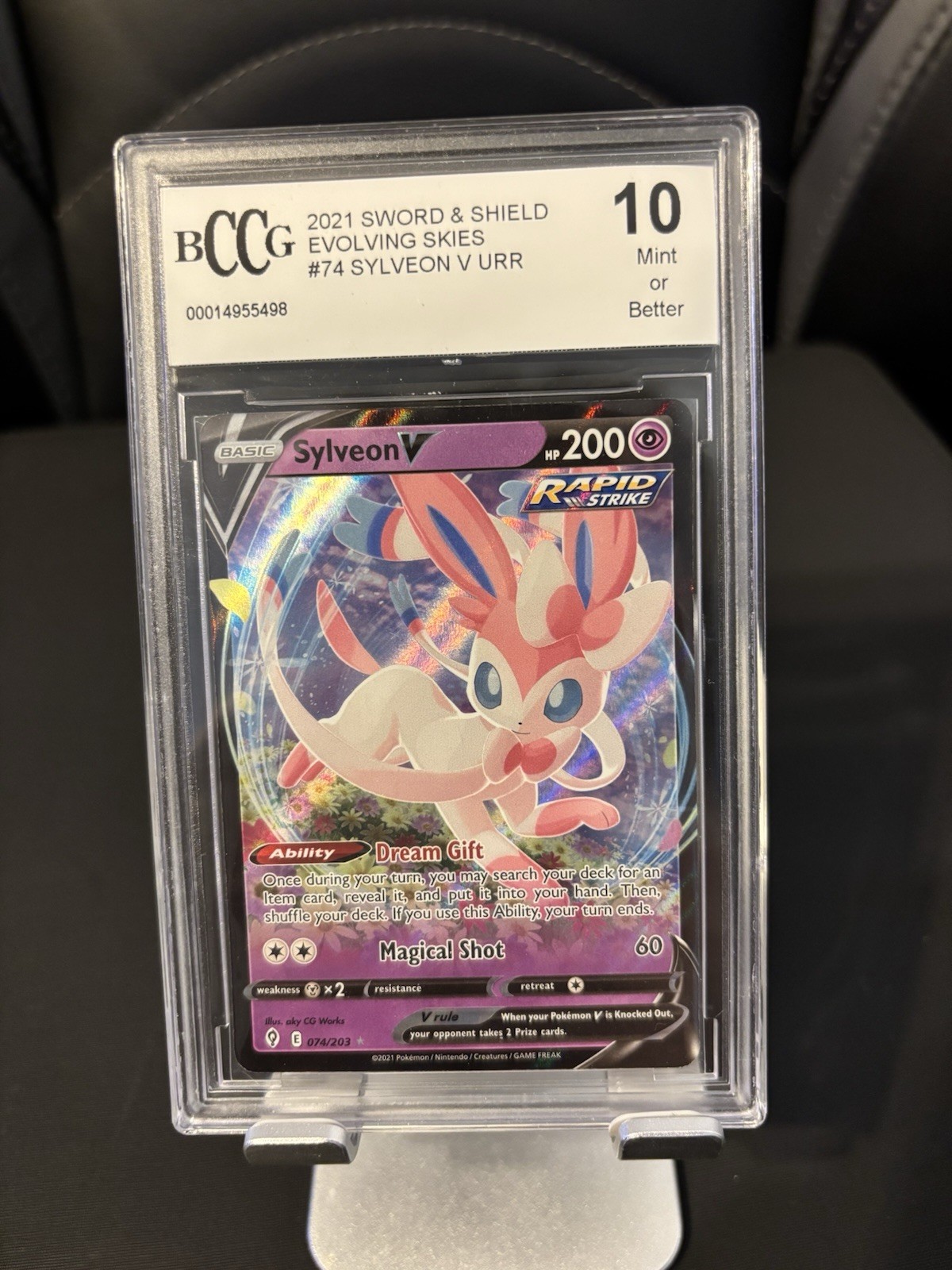 BCCG #74 Sylveon V 074/203 Evolving Skies 10 Mint Or Better Pokemon TCG