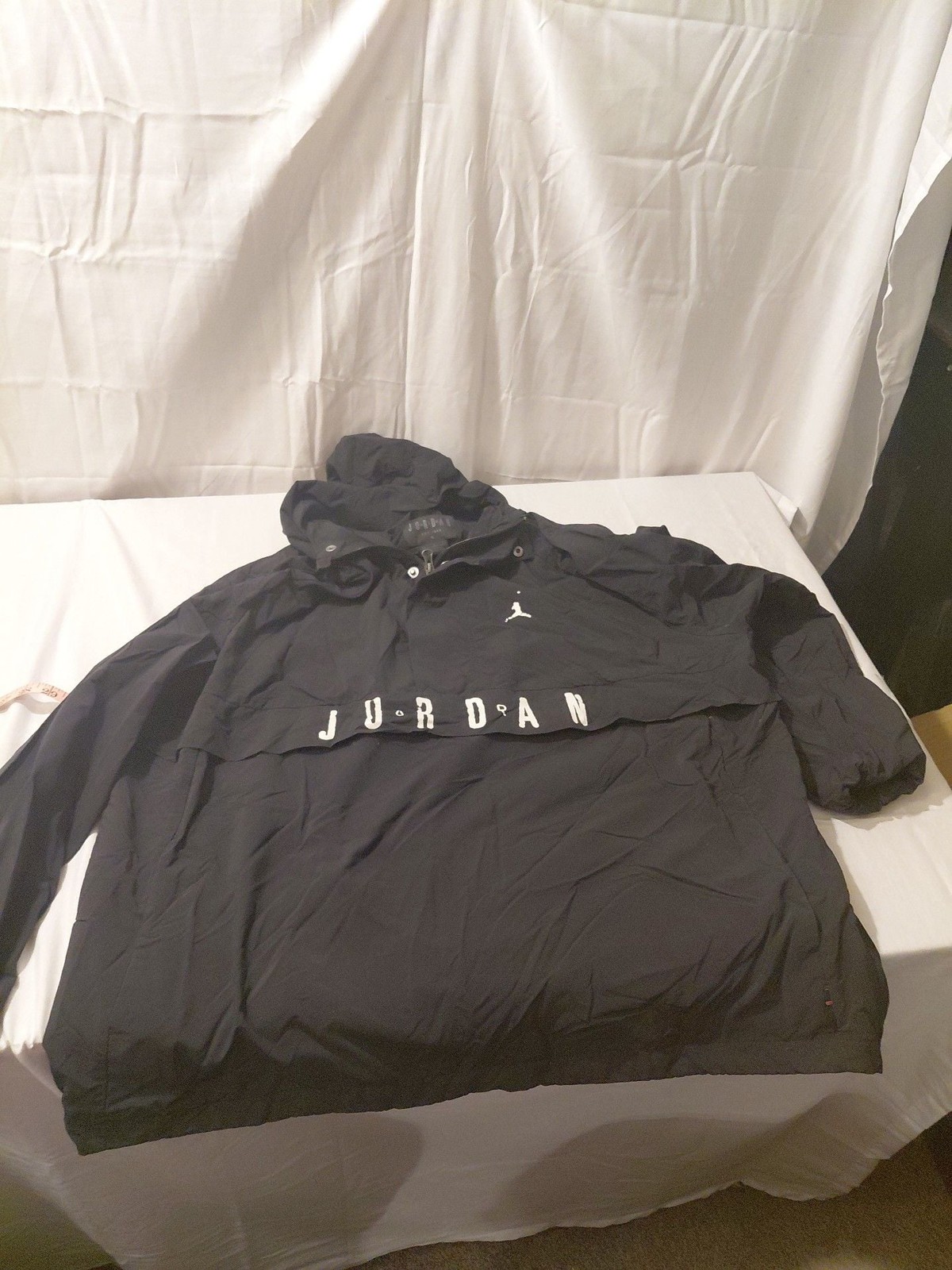 Jordan Est 1985 Black Pullover Windbreaker Jacket XL Vintage distressed letters - second product detail image