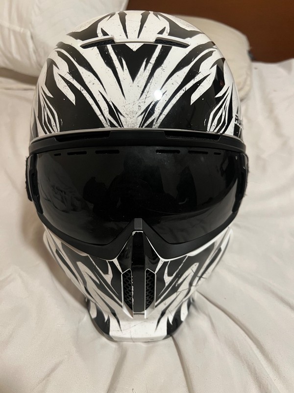 Ruroc Snowboarding Helmet Size Small/Youth 52-56 CM