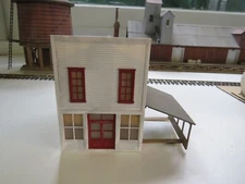 HO/HOn3 General Store/Garage by Micro Engineering ,Xpert Build, Subtly Weathered