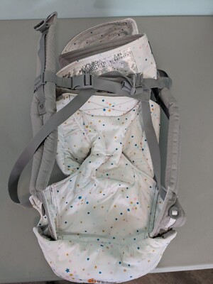 Ergobaby Four Position 360 Unisex Grey Baby Carrier stars polka dots