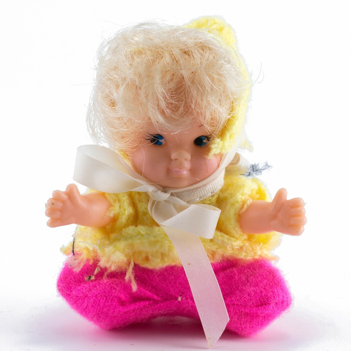 Vintage Uneeda Baby Pee Wee Doll In Yellow Knit Top 3