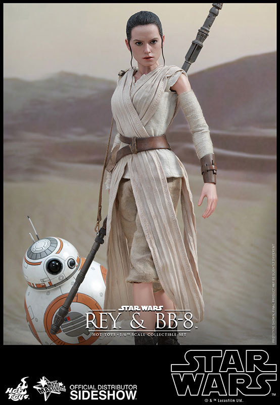 Hot Toys Star Wars: The Force Awakens Rey and BB-8 Sixth Scale