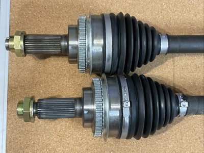 Pair Of Front CV Axle Shafts For 2003-2008 Subaru Forester & 2004-2006 Impreza - Left & Right