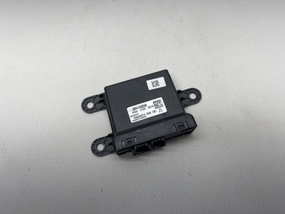 2019-2020 Jeep Compass Gateway Computer Control Module 068413485AB OEM