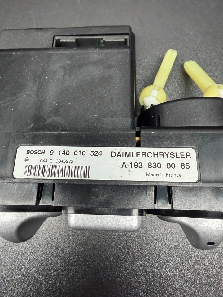 04-08 Chrysler Crossfire HVAC aire acondicionado aire acondicionado aire acondicionado interruptor de control de clima OEM Foto 3 de 4