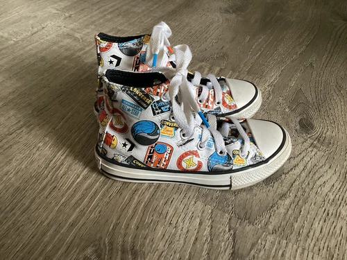 Sneakers Converse Youth All Star Jump Ball da ragazzo taglia 11 Chuck Taylor 672449C