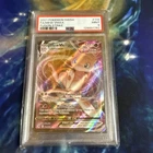 Pokémon Mew VMAX Fusion Strike Holo Ultra Rare Card 114/264 PSA 9