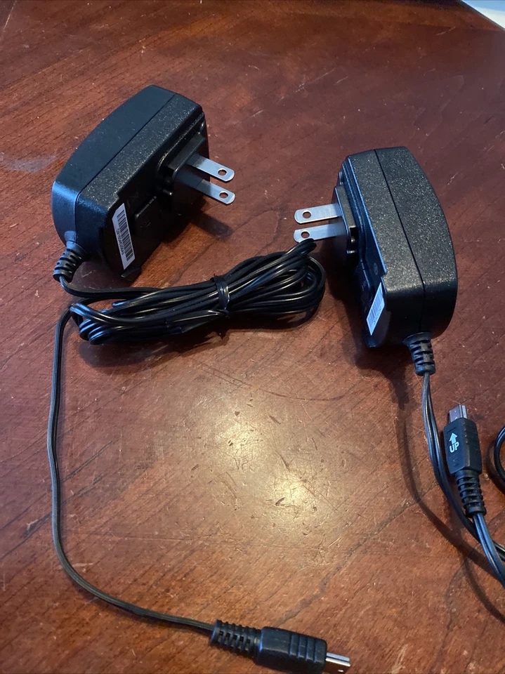 Cargador de teléfono adaptador fuente de alimentación de CA Blackberry PSM04R-050CHW1 (M) salida 5 voltios Foto 4 de 4