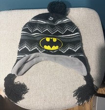 Kids Batman DC Comics Winter Knit Snow Hat Pom Tassel Toboggan Youth