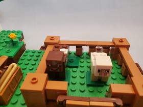 LEGO Minecraft #21114 The Farm - Complete, Instructions, All Minifigs