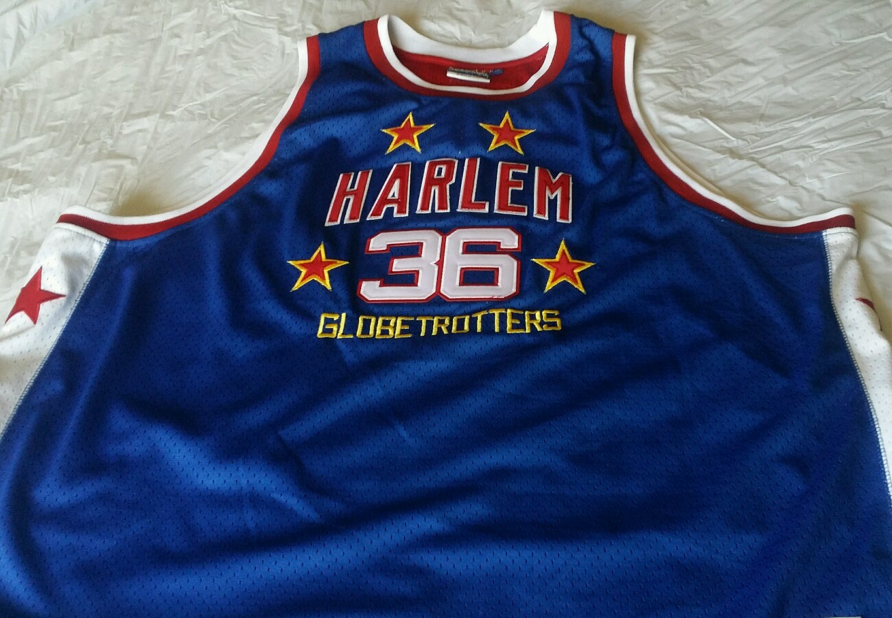 Harlem Globetrotters Jersey of the "Legendary" Meadowlark Lemon 36