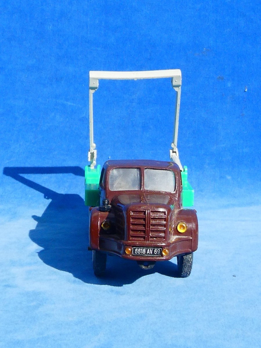 NOREV 1:43 BERLIET TBO 15 AVEC BENNE With dumpster - A RESTAURER
