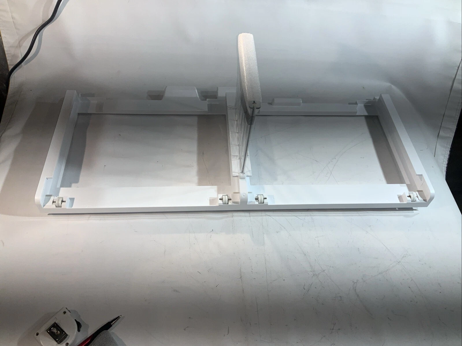 LG Smart Refrigerator Lrykc2606s : Crisper Drawer Frame Only (MCK716088)/F2-1