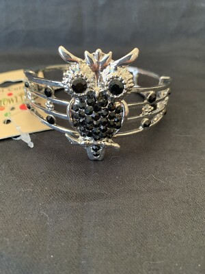 Lois & Friends Owl Hinged Bracelet Silver Tone w/Black Glass Stones Tags