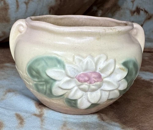 Vintage Hull Pottery Water Lily Jardiniere Planter USA Pink Green