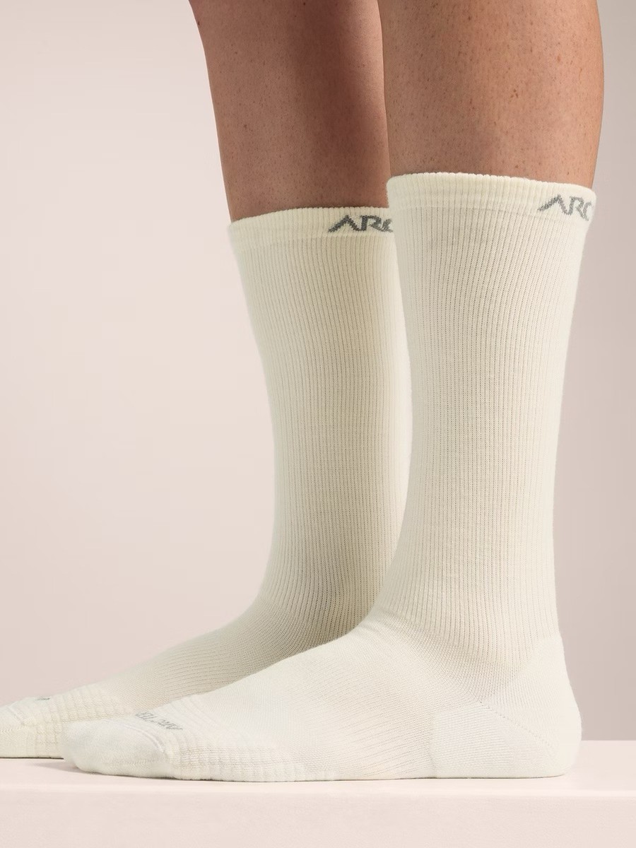 Arc'teryx Merino Wool Mid Sock - White - Size Large - NEW Ships
