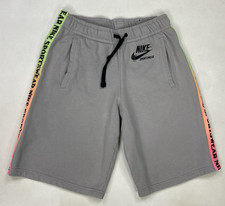 Nike Sportswear High Visibility Alumni Sweat Shorts Men Small Gray AR0217 027
