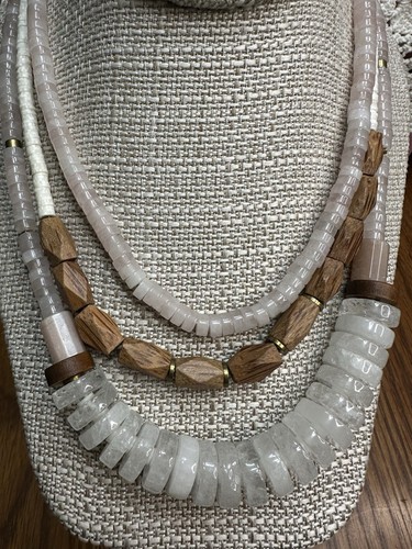 SERAFINA Rose Quartz, Quartz, Shell, & Wood Necklace 16-18” Very Unique!