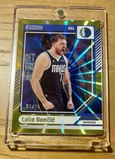 2024-25 NBA Panini Donruss Luka Doncic #82 🔥 Gold Laser SSP /10