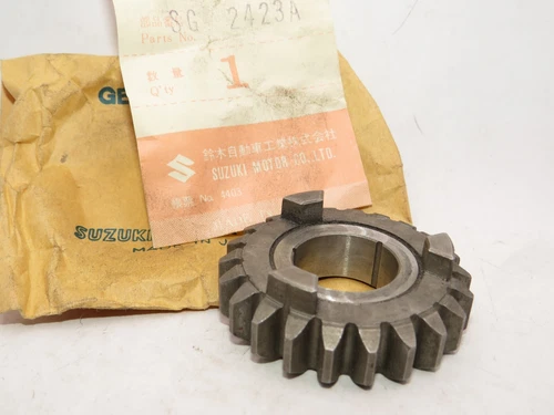 THIRD PINION *{N.T. 22}*