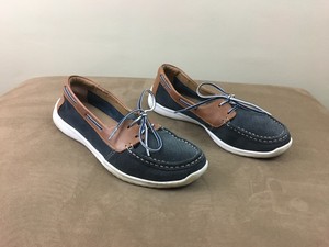clarks ladies boat shoes