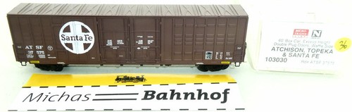 ATSF 37575 60' Box Car Excess Height Micro Trains Line 103030 N 1:160 Ö36 å | Zustand: Gebraucht
