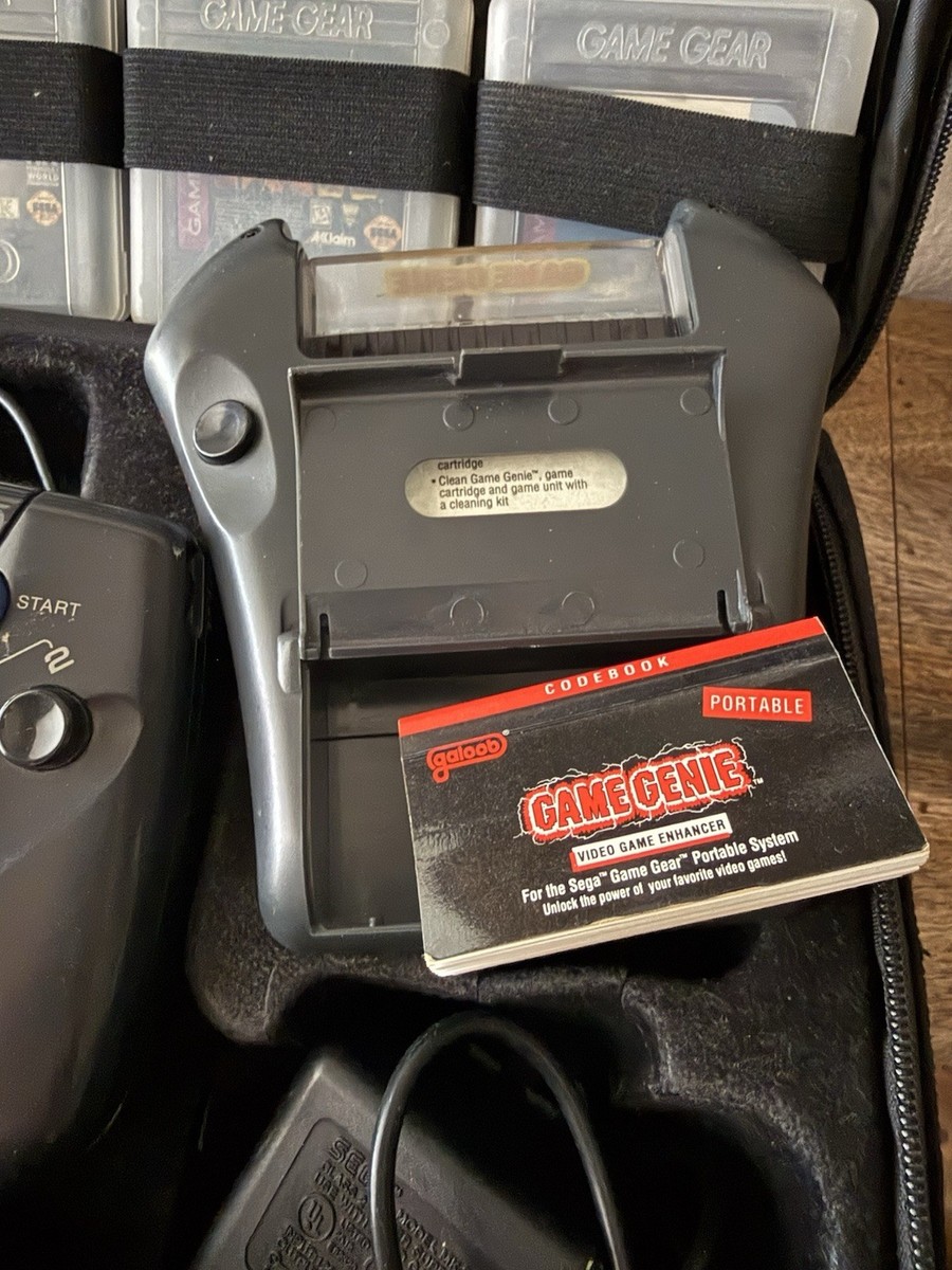 Sega Game Gear Handheld Bundle w Games & Accessories Bag Charger