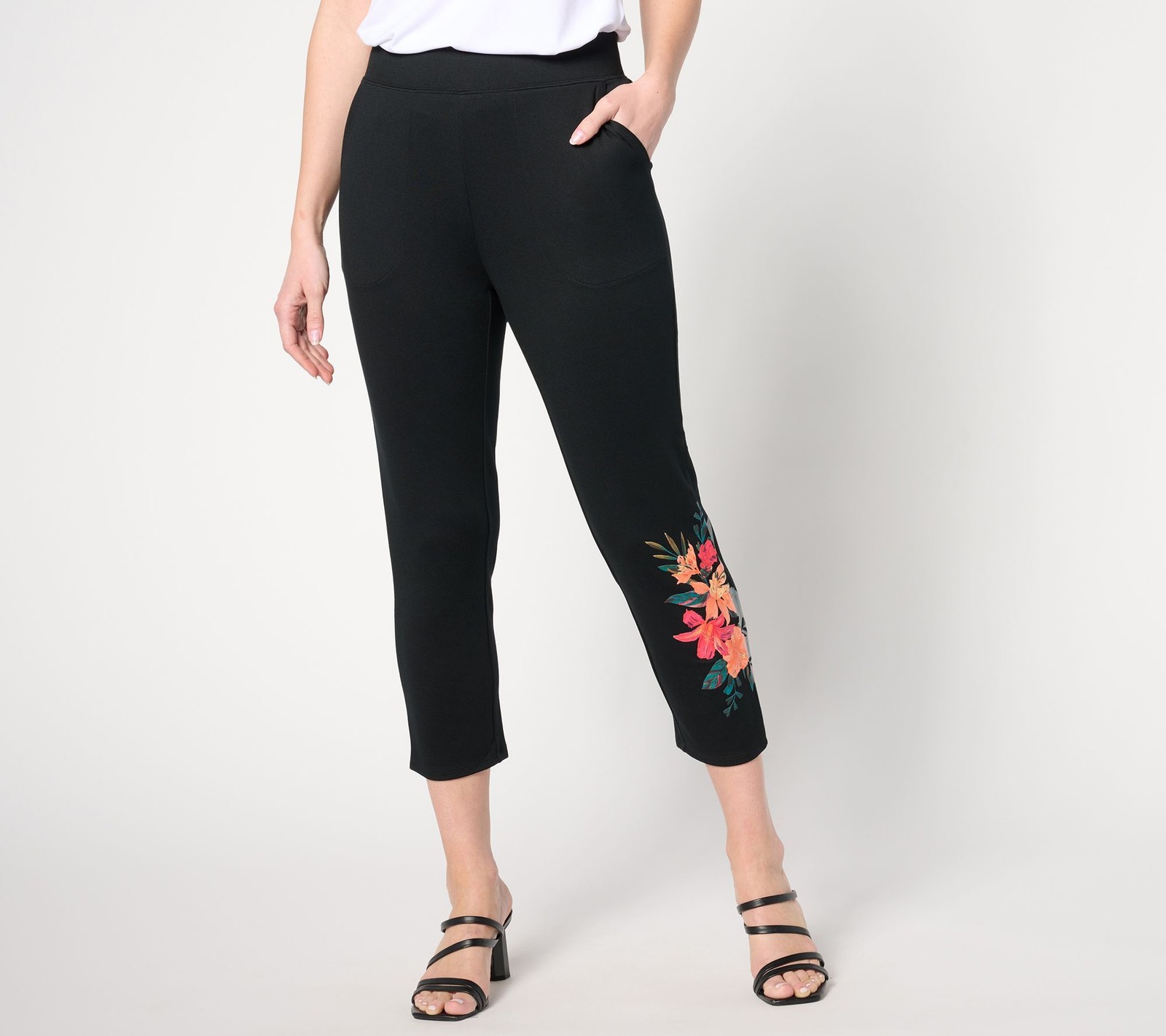 Denim & Co. Women's Pants Sz L Placement Print Pull-On Slim Crop Black A647763