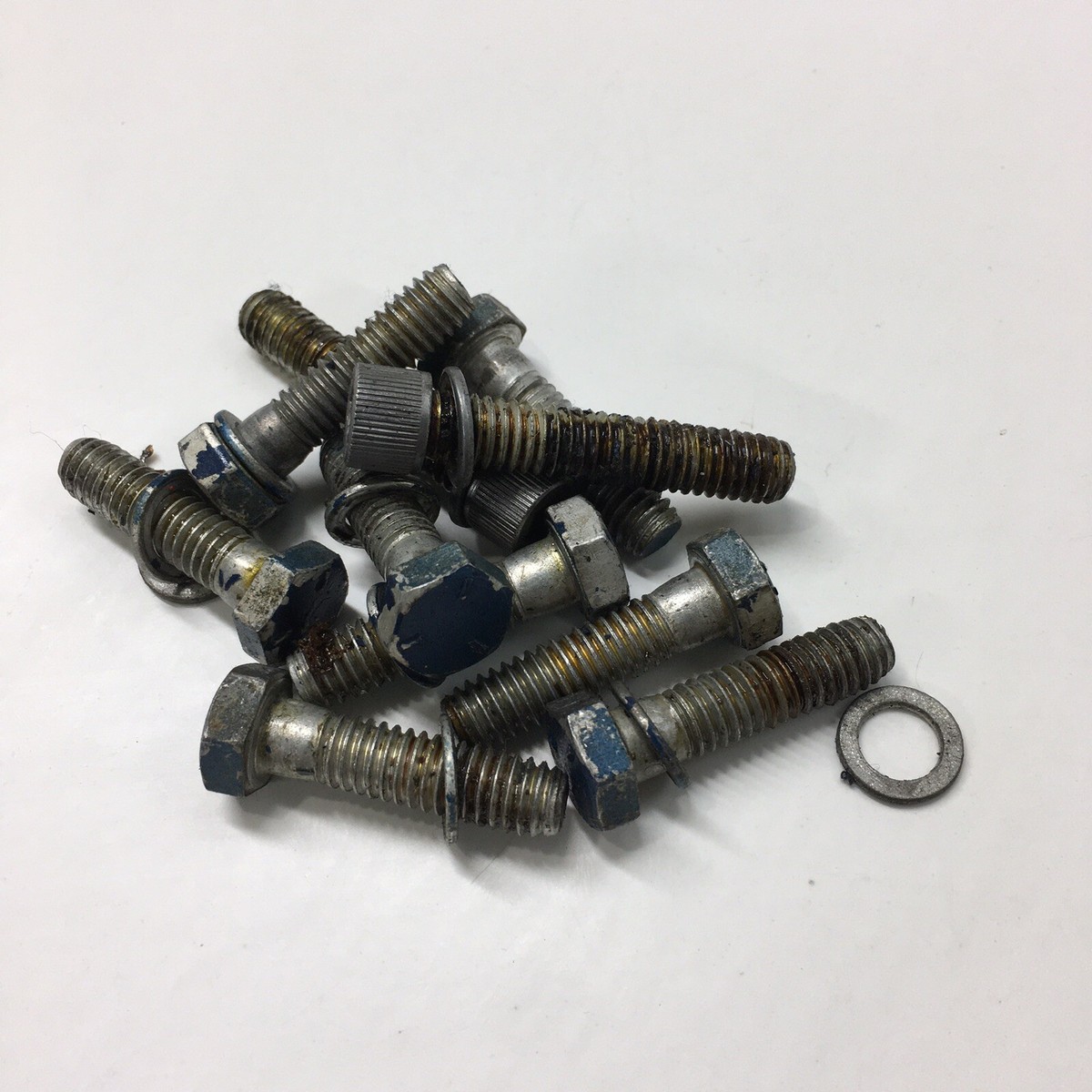 0384974 Johnson Evinrude 25 HP Outboard Crankcase Cylinder
