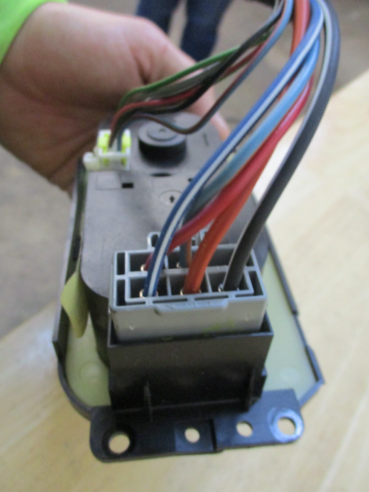 Picture 4 of 5