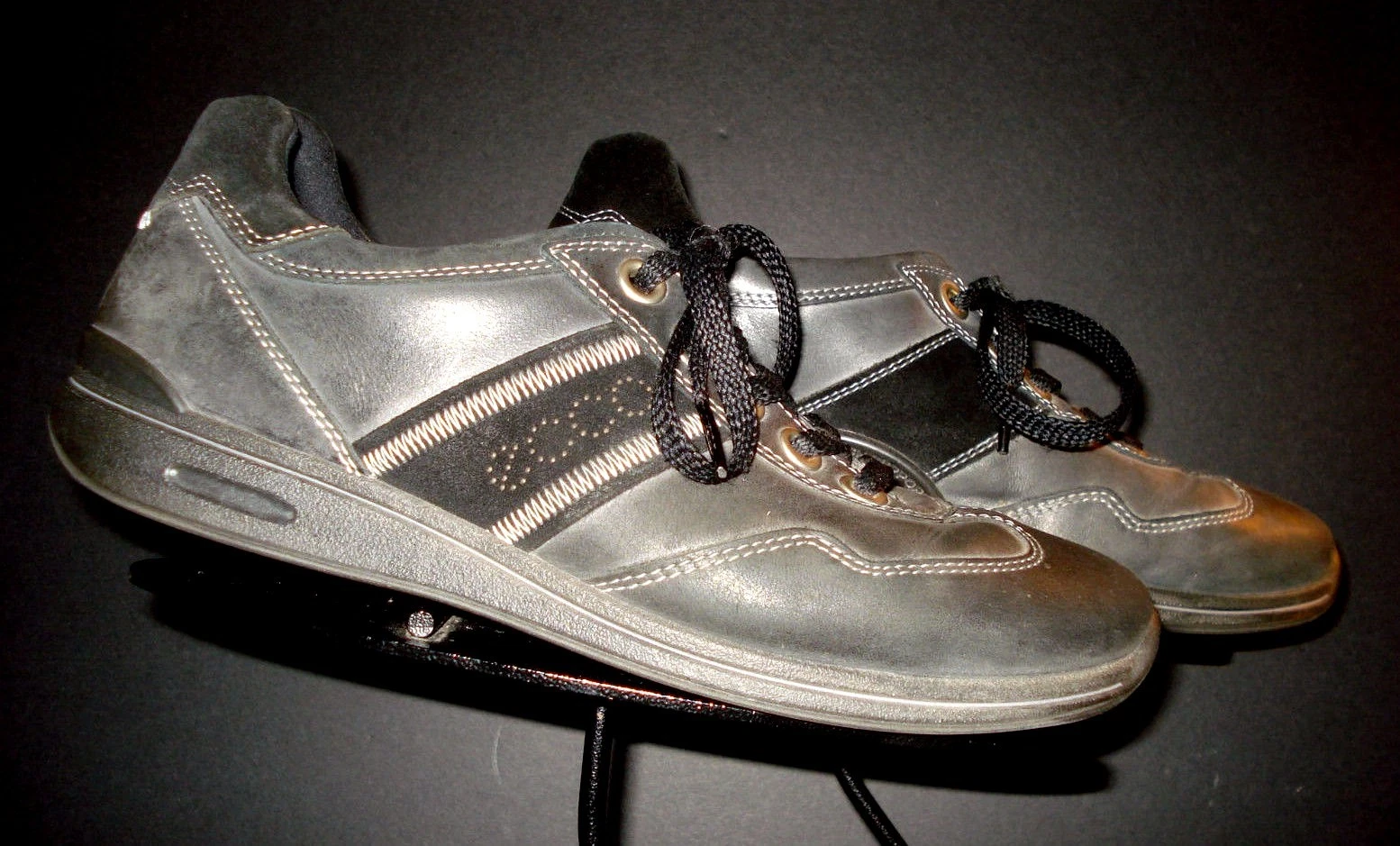 Sneaker da passeggio casual ECCO grigio nero invecchiata in pelle oliata taglia 38 7.5 US