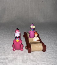 Hanna Barbara The Flintstones Dino & Wilma Dino Dinosaur in a Car  1996
