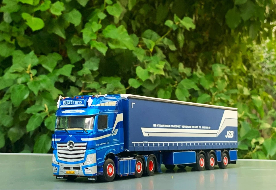 Remolque Mercedes Actros MP5 6x2 lado cortina "JSB Swijnenburg" modelos de camiones WSI Foto 4 de 4