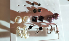 Set 8 Paar Ohrstecker TRENDZ weiß + grau(silbergrau) neu ohne OVP