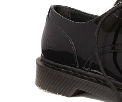Dr. Martens x Fragment Hollingborn Derby Black Leather Shoes Dr. Martens x Fragment Hollingborn Derby Black Leather Shoes
