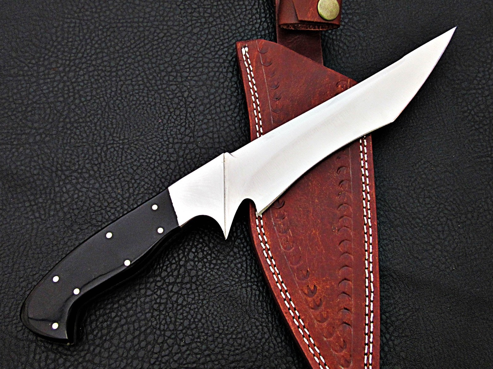 SUPERCUTLERY CUSTOM D2 STEEL HUNTING KNIFE-11" FIXED BLADE KNIFE- BUFFALO HORN 