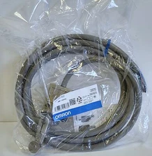 Omron D4C-1620 Rotary Gear Limit Switch w/ Roller Actuator