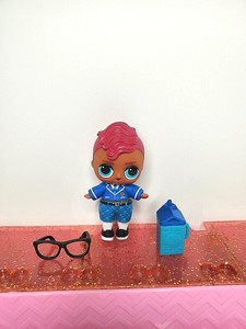 lol surprise smarty pants