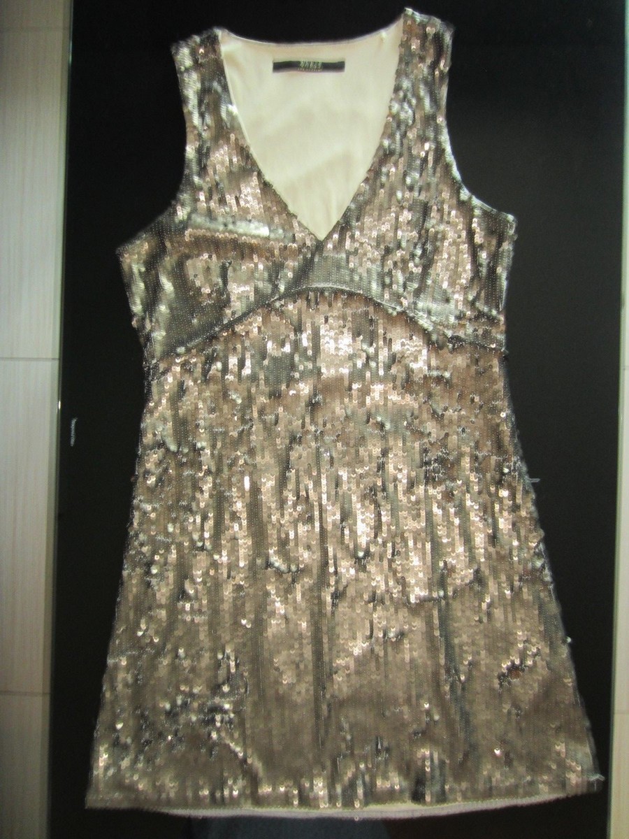 WOMENS GUESS TAUPE GOLD SLEEVELESS SPARKLE DRESS V NECK SEQUIN SMALL S NEW SEXY | eBay WOMENS GUESS TAUPE GOLD SLEEVELESS SPARKLE DRESS V NECK SEQUIN SMALL S NEW SEXY | eBay