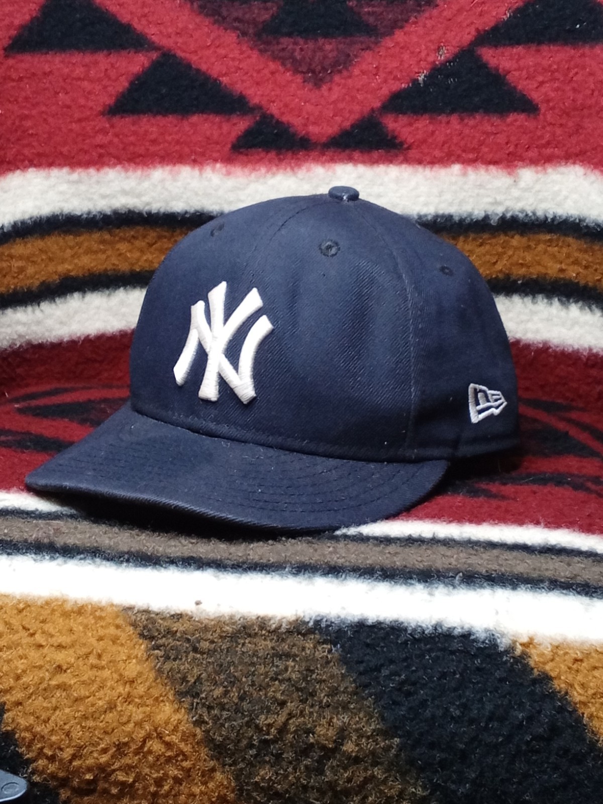 VTG 2000s 59Fifty New Era 7 1/8 Fitted New York Yankees MLB Baseball Cap