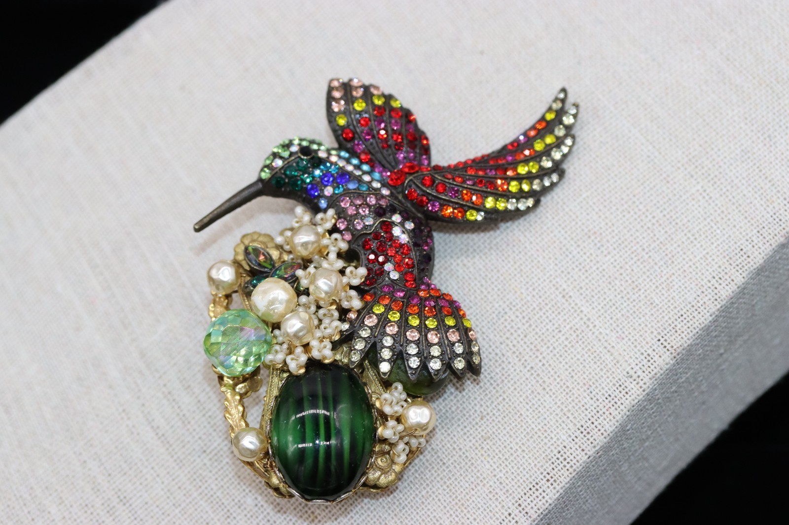 Vintage Signed Stanley Hagler Hummingbird Brooch Pin Rainbow of Colors
