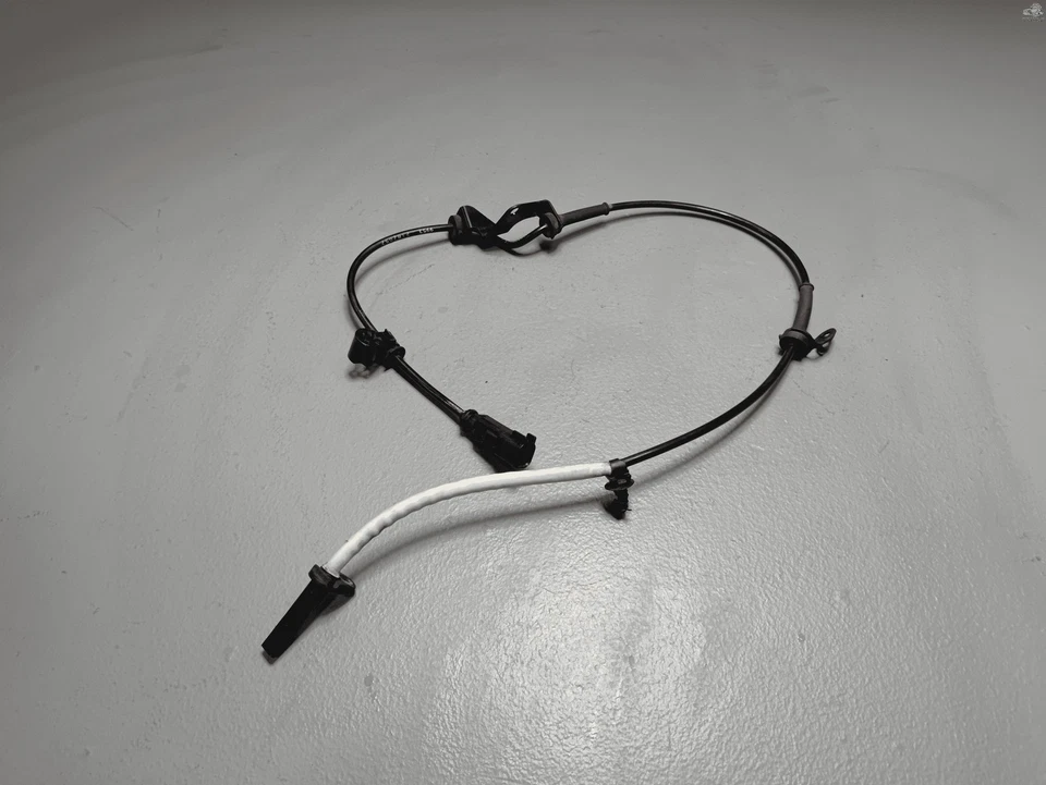 FRONT LEFT DRIVER SIDE ABS WHEEL SPEED SENSOR 2015-2020 TESLA MODEL S AWD OEM - Image 3 of 4