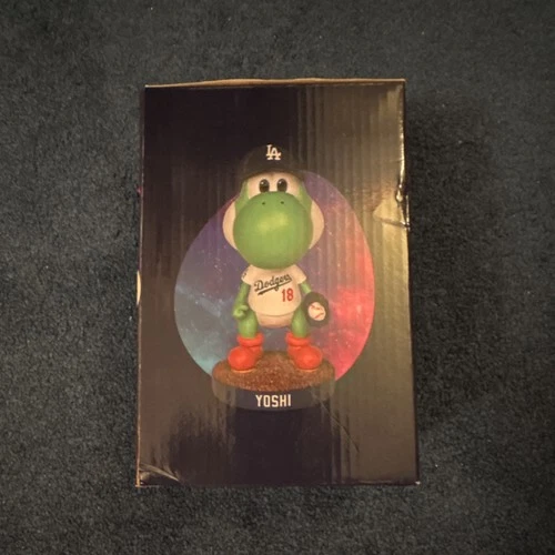 Nintendo Yoshi Dodgers Super Mario Galaxy Movie Figurine Original Boxed