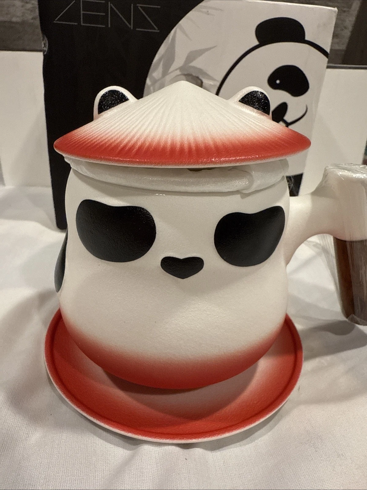 NIB Zens Funny Lazy Tea Infuser Red Panda Tea Cup Lid And Coaster Set