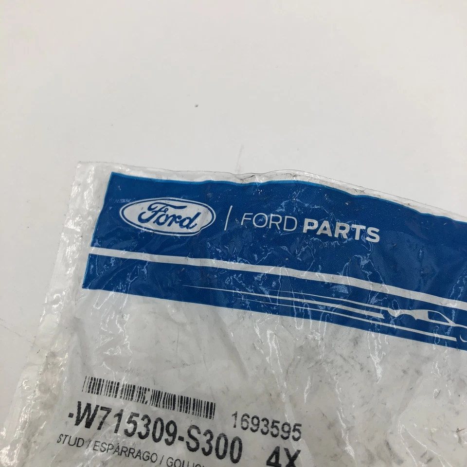 福特福克斯 2015 - 2018 福特 W715309S300 排气歧管螺柱 原始设备制造商 (x4) 4 件套 — 第 3/4 张图片