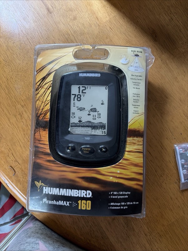Hummingbird PiranhaMax 160 Dual Beam Fish Finder.